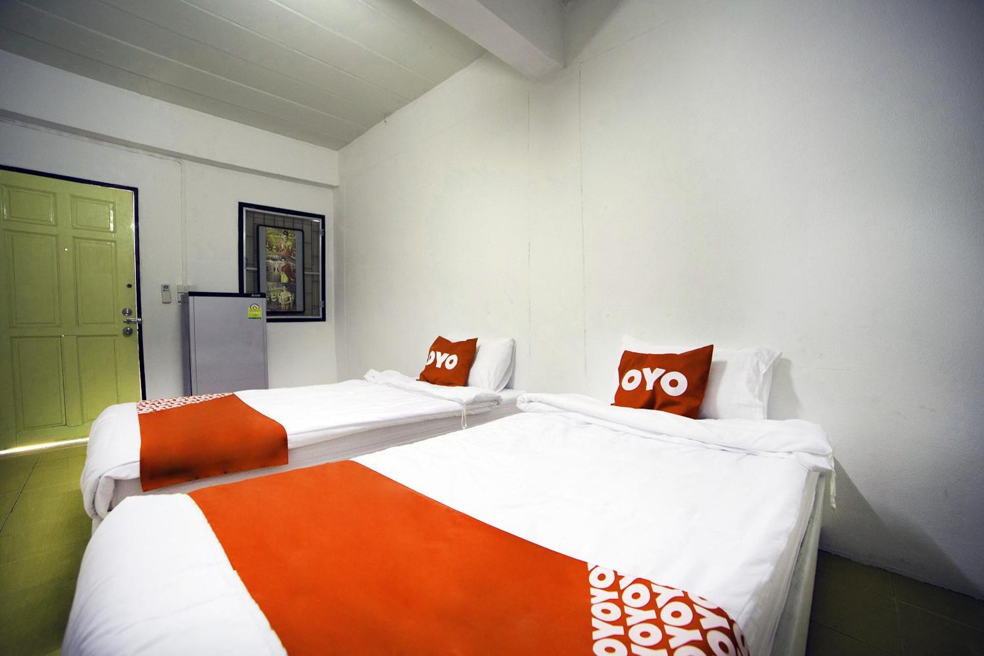 Oyo 560 Chang Hostel Suvarnabhumi Bangkok Exterior photo